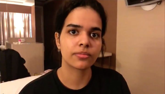सऊदी अरब से भागी 18 वर्षीय लड़की को कनाडा में मिली शरण, देखिये पूरा मामला