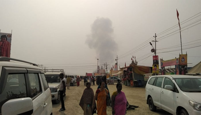Kumbh Mela2019 : नाथ सम्प्रदाय शिविर में लगी आग, दमकल ने किया काबू