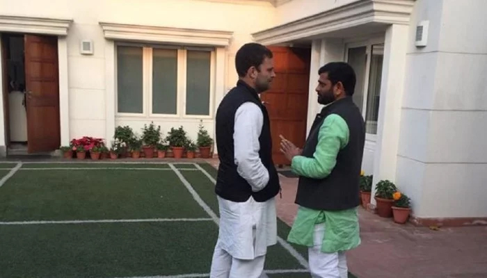 गांधी परिवार का साथ छोड़ अब राहुल के खिलाफ अमेठी से ताल ठोकेगा ये नेता