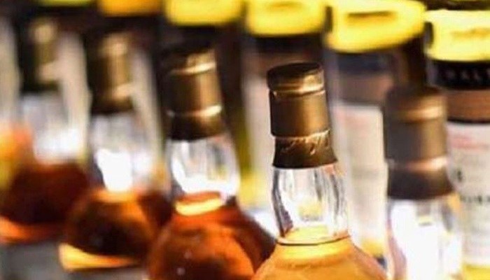 पुलिस ने पकड़ी 23 लाख रुपये की अवैध शराब, 1 व्यक्ति गिरफ्तार