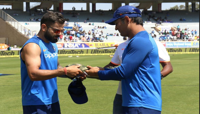 खेल शुरू, आर्मी कैप पहनकर खेल रहे भारतीय क्रिकेट टीम के धुरंधर