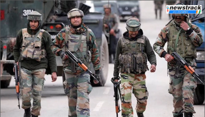 भारत को फिर दहलाने की फिराक में आतंकी, जम्मू-कश्मीर में हाई अलर्ट