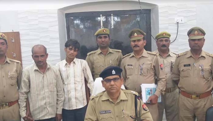 पुलिस ने अवैध शस्त्र फैक्ट्री का का किया खुलासा 12 असलहे बरामद