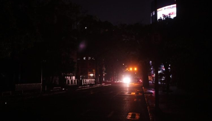 वेनेजुएला में बिजली संकट, देश का बड़ा हिस्सा अंधकार में डूबा
