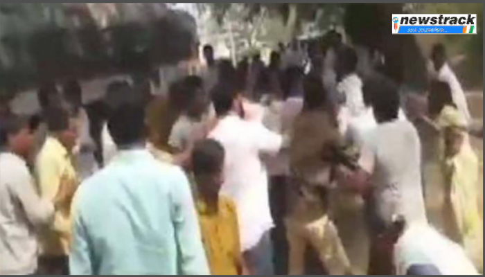 आंध्र में मतदान हुआ हिंसक, कार्यकर्ताओं की झड़प में TDP नेता की मौत