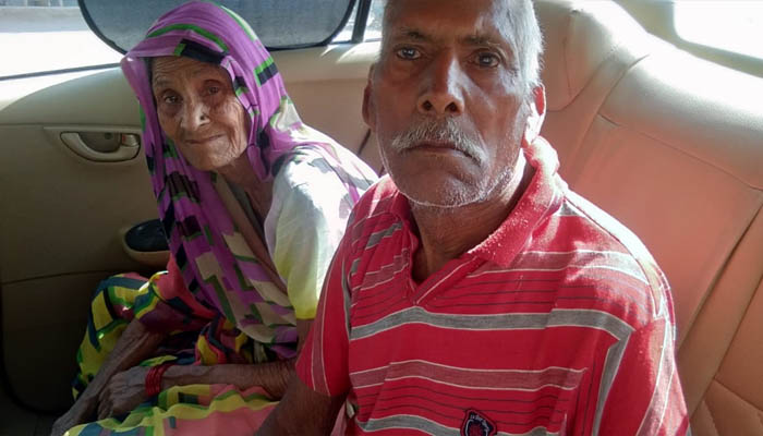 कलयुगी बहू ने सास-ससुर को कमरे में किया था कैद, पुलिस से किया रेस्क्यू