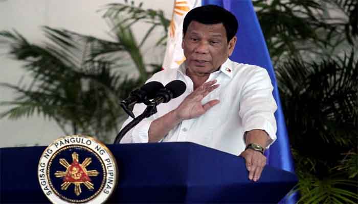 फिलीपीन के राष्ट्रपति ने चीन से कहा कि वो विवादित द्वीप से दूर रहे