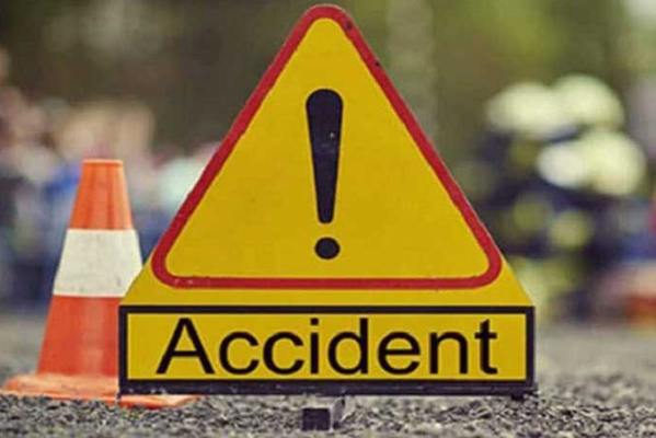 उत्तर प्रदेश में सड़क हादसे में 6 लोगों की दर्दनाक मौत, एक घायल