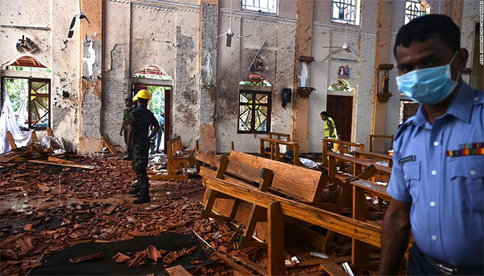 श्रीलंका के आतंकी विस्फोटों से जुड़े सवाल, आदमी के मन में नहीं रहा पाप का भय