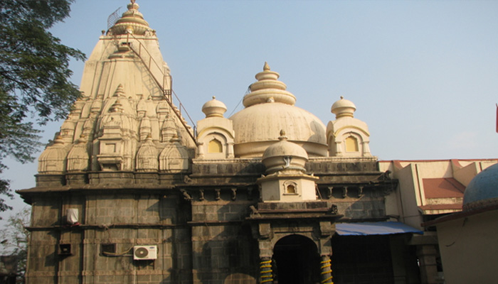 ठाणे : वजरेश्वरी मंदिर के ट्रस्टियों के खिलाफ कार्रवाई करने की सिफारिश