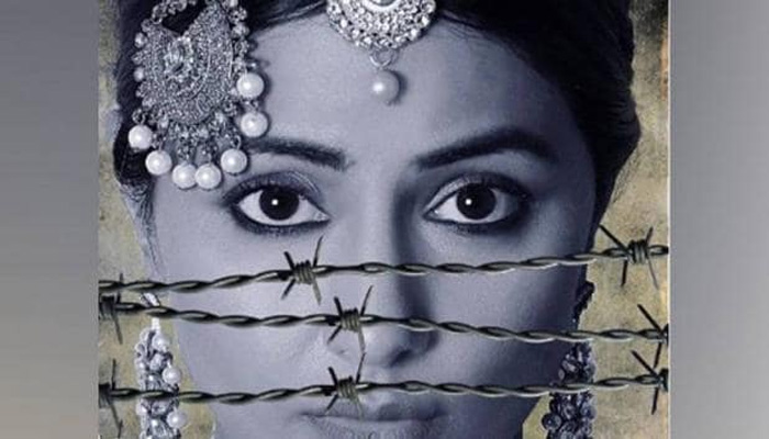 हिना खान का बॉलीवुड मे पहला कदम, फिल्म lines का पोस्टर Cannes में हुआ लॉन्च