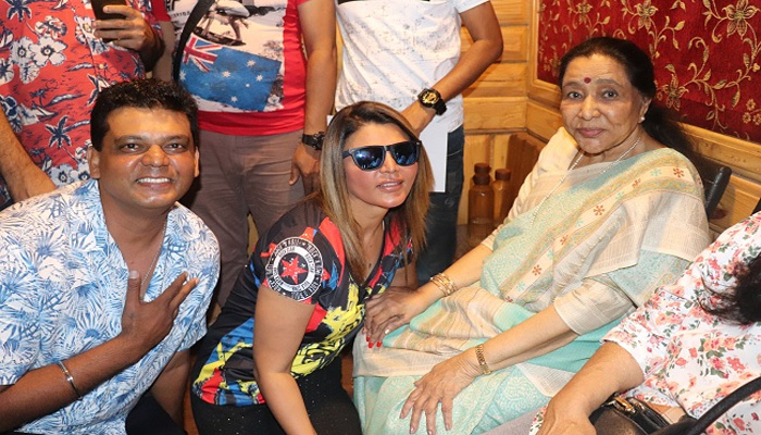 Rakhi Sawant ने खुद को बताया लकी, Asha Bhosle गायेंगी आइटम सॉन्ग