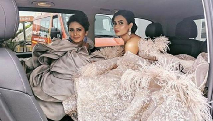 Cannes 2019: Diana Penty और Huma Qureshi ने कांस में पहनी जुड़वा ड्रेस