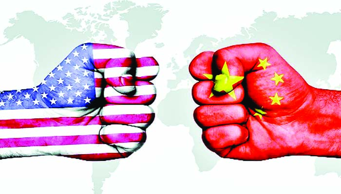 Beijing  : चीन छोड़कर भाग रहीं अंतरराष्ट्रीय कंपनियां