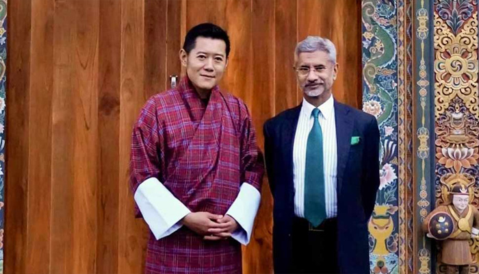 विदेश मंत्री ने भूटान नरेश जिग्मे खेसर से की मुलाकात और इन मु्द्दों पर की बातचीत