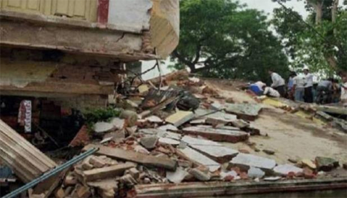 सोलन: इमारत गिरने से 6 सेना के जवान समेत 13 की मौत, जांच के आदेश जारी