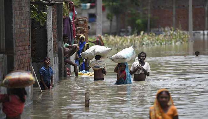 बिहार, असम में बाढ़ का कहर जारी, मरने वालों की संख्या बढ़कर 166 हुई