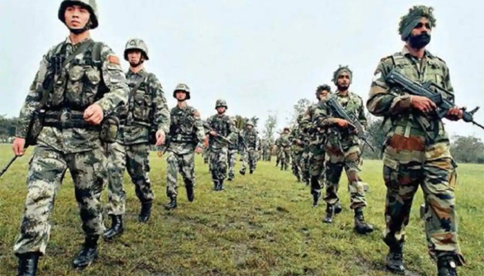 अभी-अभी: 10 हजार सुरक्षा बल कश्मीर में होंगे तैनात, जारी हुआ हाईअलर्ट