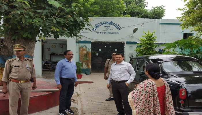 डीएम कौशलराज शर्मा ने राजकीय बाल गृह(बालिका) मोती नगर का किया निरीक्षण