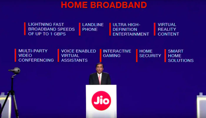 Reliance Jio Fiber: जानिए कैसे और किस प्लान में मिलेगी कौन सी TV