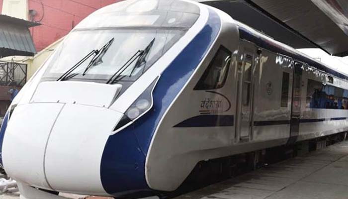 नवरात्र से चलेगी दिल्ली-कटरा वंदे भारत ट्रेन, गृहमंत्री अमित शाह दिखाएंगे हरी झंडी