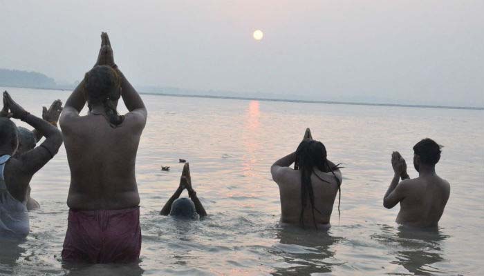 चंद्र लोक से ये लोग आ रहे हैं स्वागत के लिए, कर लें तैयारी