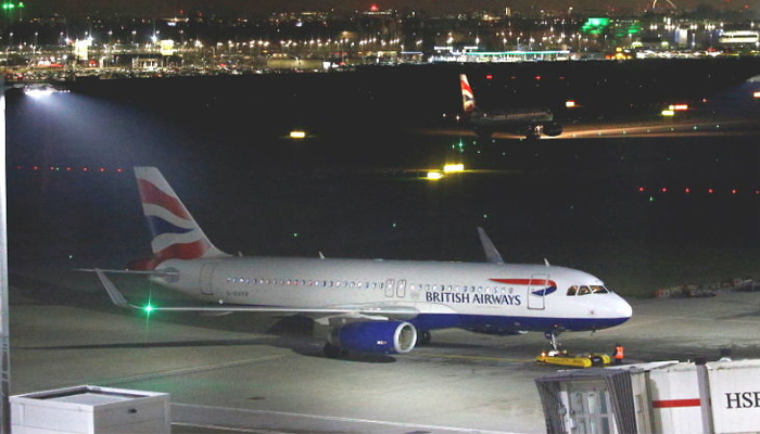 ब्रिटिश एयरवेज : हड़ताल पर पायलट, रद्द हुईं 1500 उड़ानें, 3 लाख लोग प्रभावित