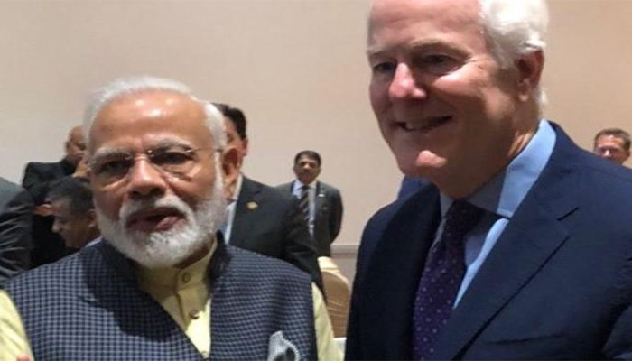 Howdy Modi: देखें वीडियो! PM मोदी ने अमेरिकी सीनेटर की पत्नी से मांगी माफी