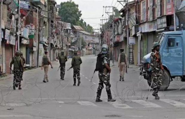 जम्मू कश्मीर में मची हलचल: सभी की जान को खतरा, सरकार ने जारी किया अलर्ट