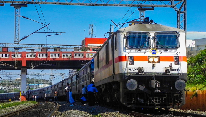 अभी-अभी 305 ट्रेनें रद्द: भारतीय रेलवे का जानिए क्या है नया शेड्यूल