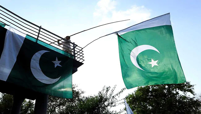 पाकिस्तान को झटका: अभी-अभी पूर्व पीएम को पड़ा दिल का दौरा, हालत बेहद नाजुक