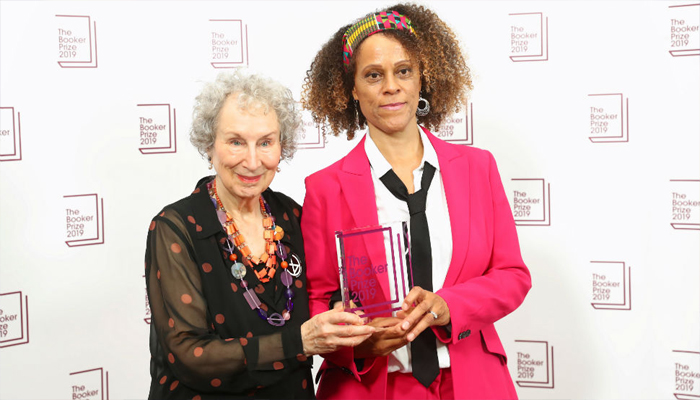 बुकर पुरस्कार: मार्गरेट एटवुड और बर्नरडाइन एवरिस्टो को मिला पुरस्कार