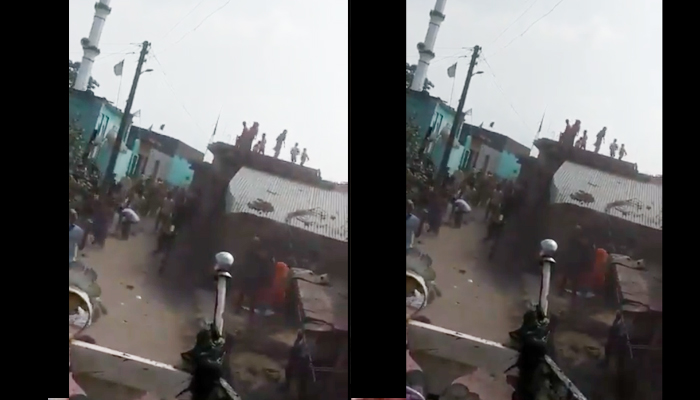 VIDEO: यहां दुर्गा विसर्जन के दौरान हुआ बवाल, चले पत्थर