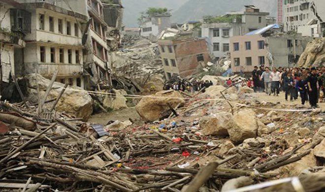 भूकंप से थर्राया शहर: घरों से बाहर निकले लोग, 1 की मौत-कई घायल