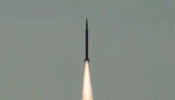 भारत की अग्नि से कांप उठा पाकिस्तान, इस खतरनाक मिसाइल का किया परीक्षण