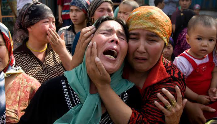 चीन में मुस्लिम महिलाओं के साथ हो रहा ऐसा अत्याचार, जानकर खौल जाएगा खून