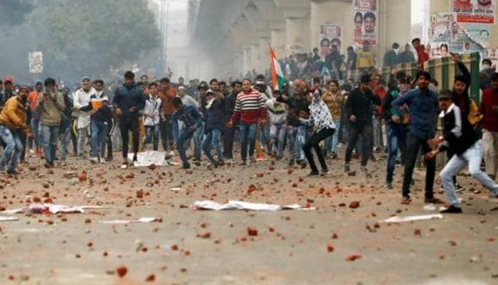 सीलमपुर हिंसा: दिल्ली पुलिस ने 2 FIR की दर्ज, 6 लोग हुए गिरफ्तार