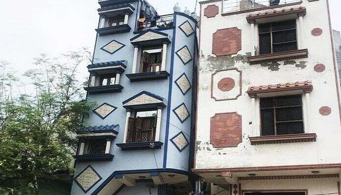डेढ़ साल बाद फिर चर्चा में है दिल्ली का बुराड़ी हाउस, जानिए अब क्या हुआ यहां....