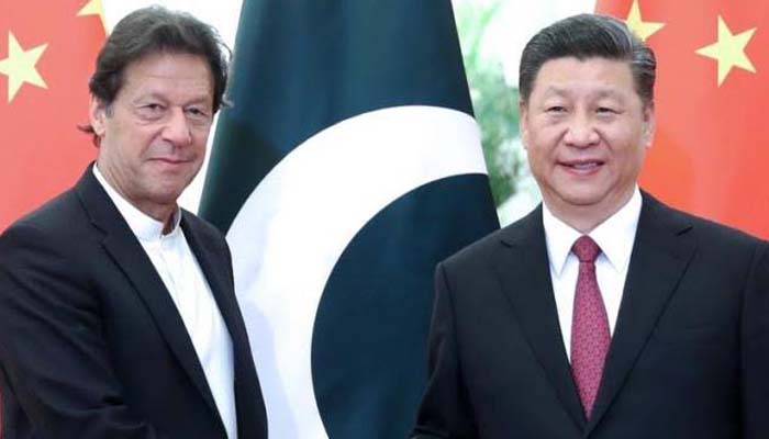 चीन में कोरोना वायरस से मचा कोहराम, जानिए क्यों दोस्त पाकिस्तान हो रहा है खुश