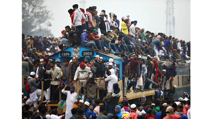 बांग्लादेशियों की खुली पोल: लाखों की भीड़ देश आप भी सोचेंगे हो क्या रहा