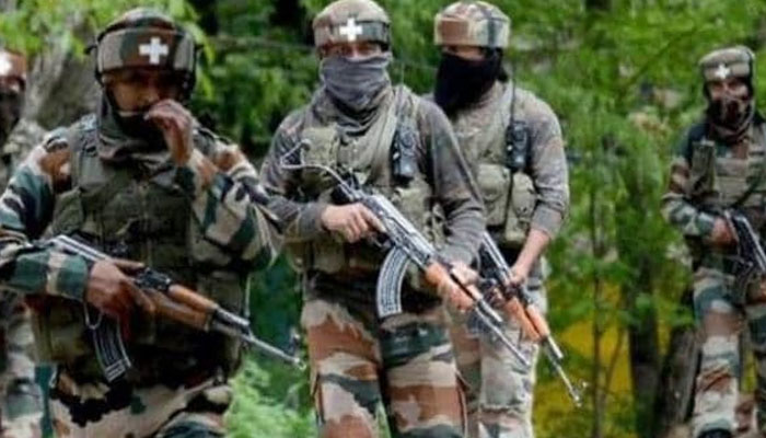 सुरक्षा बलों को मिली कश्मीर में 2 आतंकियों की सूचना, इस वजह से रुका सर्च ऑपरेशन