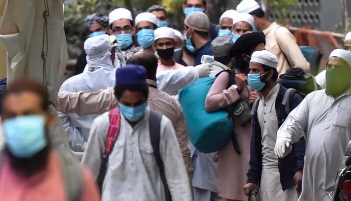 दिल्ली के जमात में आए 10 लोगों की कोरोना से मौत, क्वारंटीन में 1200, मचा हड़कंप