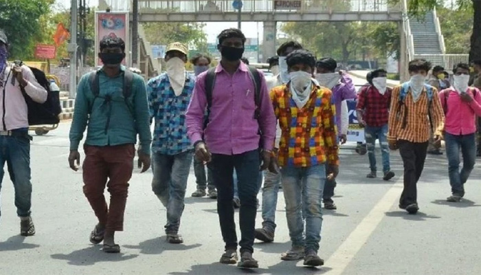 दावा: गुजरात से राजस्थान पैदल लौट रहे हैं 50 हजार से ज्यादा मजदूर