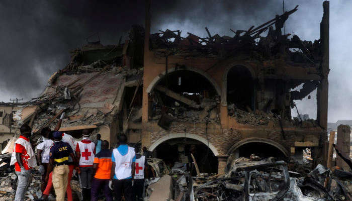 भीषण विस्फोट से दहला देश: 15 की मौत, कई घायल, मची अफरातफरी