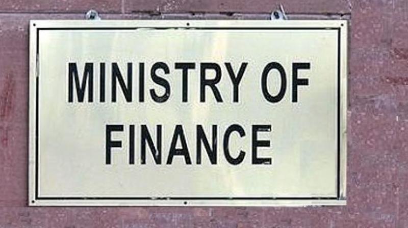 कोरोना: वित्त मंत्रालय का बड़ा फैसला, जरूरी सामान की आपुर्ति के लिए उठाया ये कदम