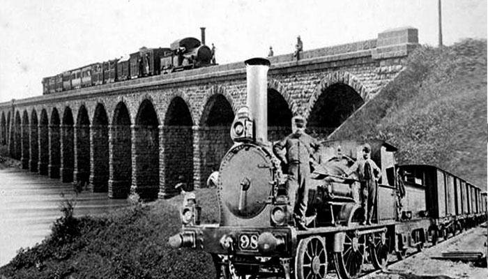 रेलवे का 167 साल का सफर हुआ पूरा, पहली बार ऐसा हुआ इस विभाग के साथ
