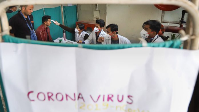 कोरोना से दिल्ली बेहाल: डॉक्टर-मेडिकल स्टाफ सहित 39 कर्मचारी संक्रमित
