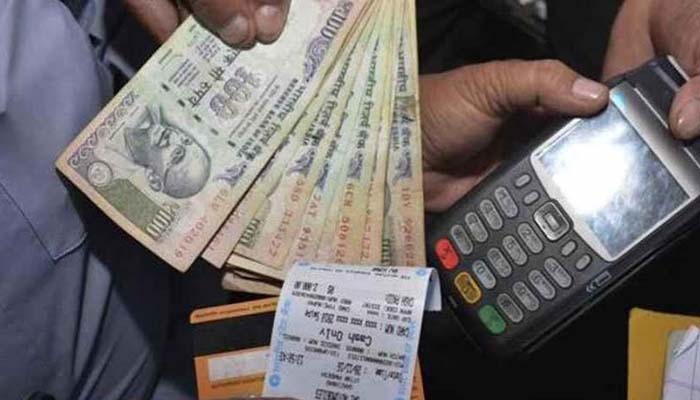 लॉक डाउन: माइक्रो ATM ने घर तक पहुंचाया पैसा, डाक विभाग ने किया कमाल