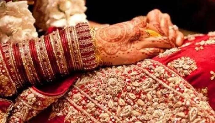 निकल गया शुभ मुहूर्त: बहन की शादी हुई कैंसिल, दुबई से लौटा था भाई