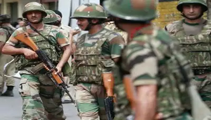 सर्च ऑपरेशन शुरू: सेना ने चलाई दनादन गोलियां, आतंकियों की हालत खराब